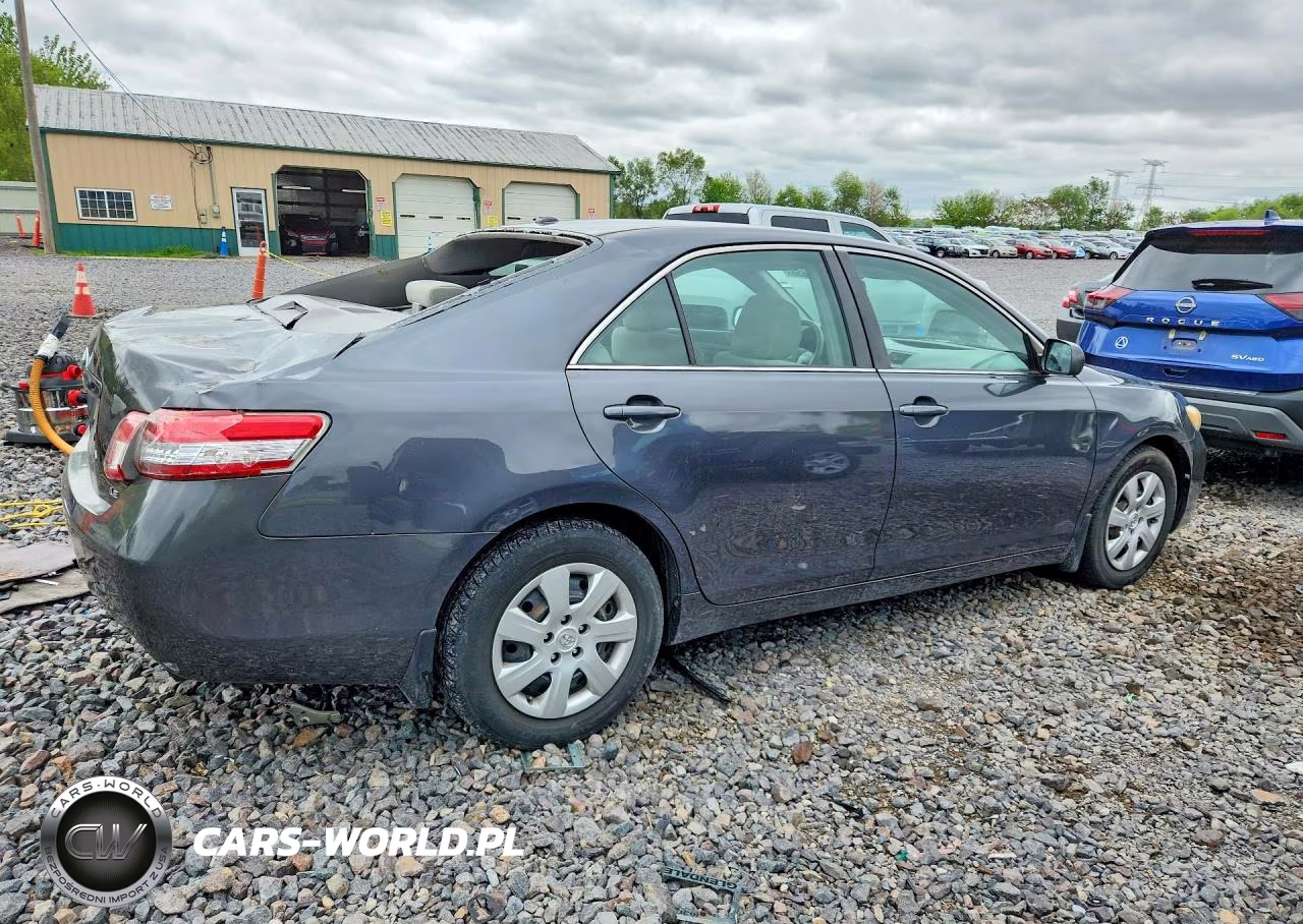 2011 Toyota Camry Le VIN:4T1BF3EK7BU602582 - 3