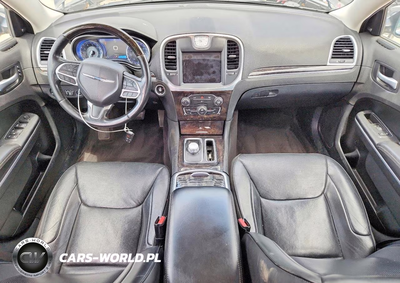 2018 Chrysler 300 Limited VIN:2C3CCAEG4JH123284 - 8