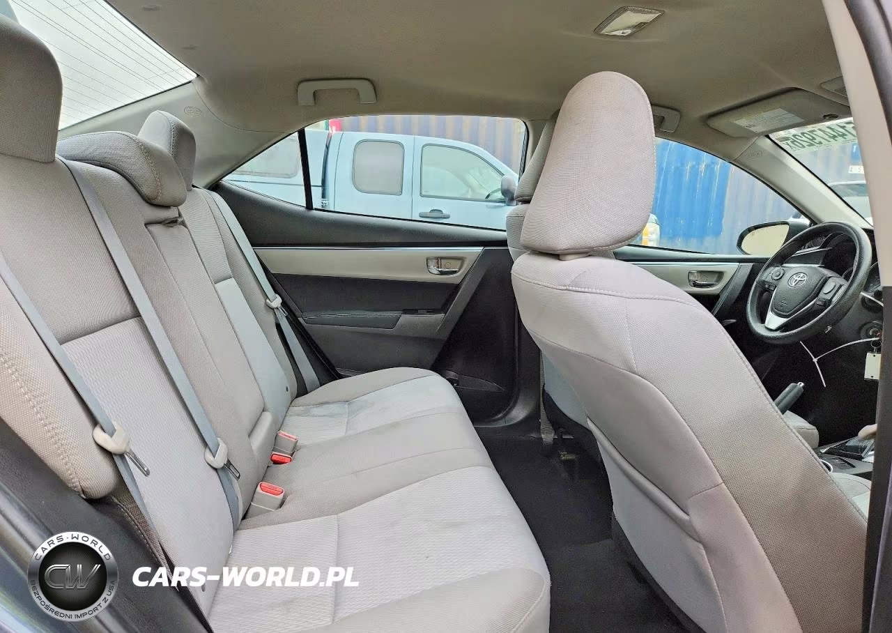 2016 Toyota Corolla Le VIN:5YFBURHE6GP508247 - 10