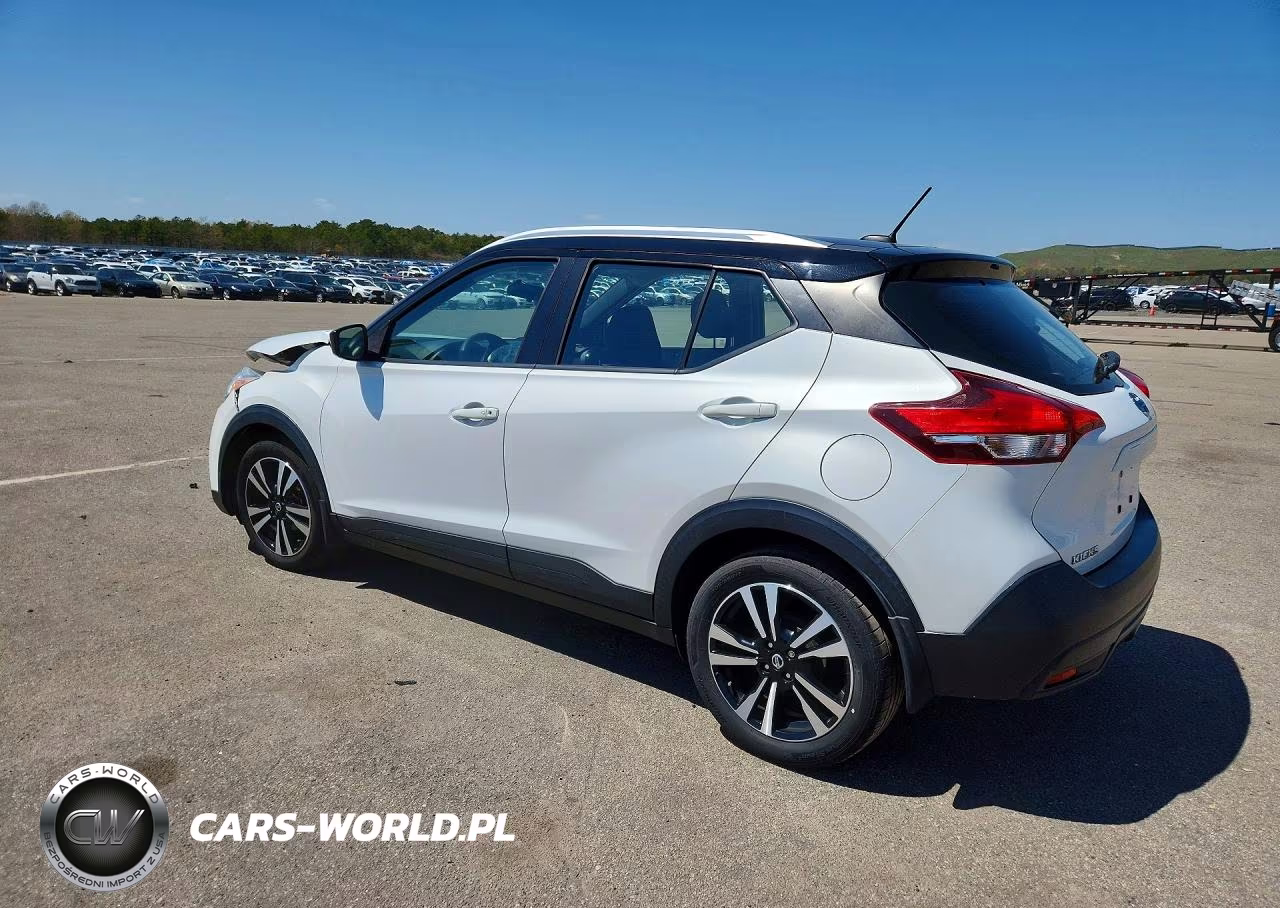 2018 Nissan Kicks Sv VIN:3N1CP5CU3JL518714 - 2