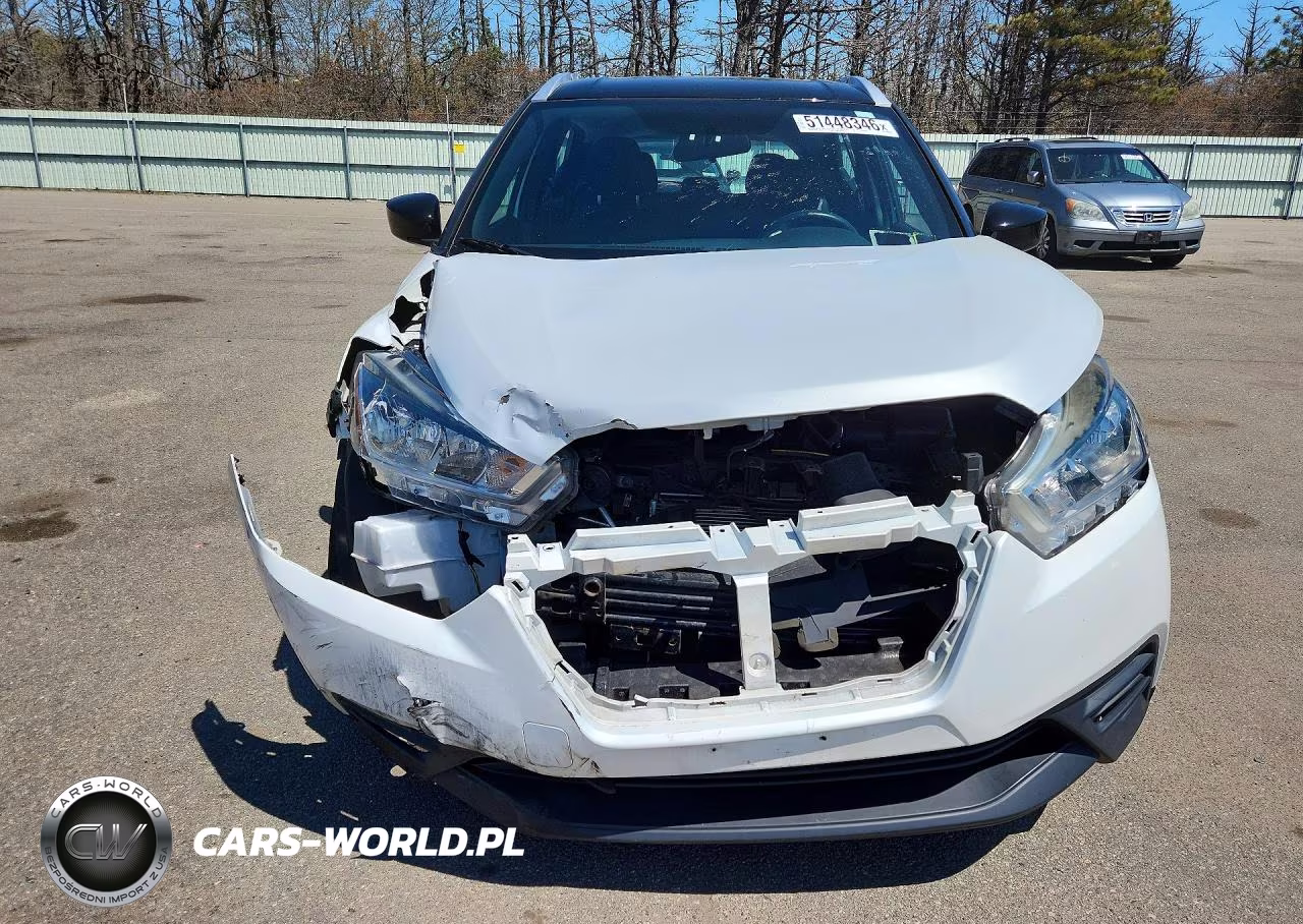 2018 Nissan Kicks Sv VIN:3N1CP5CU3JL518714 - 5