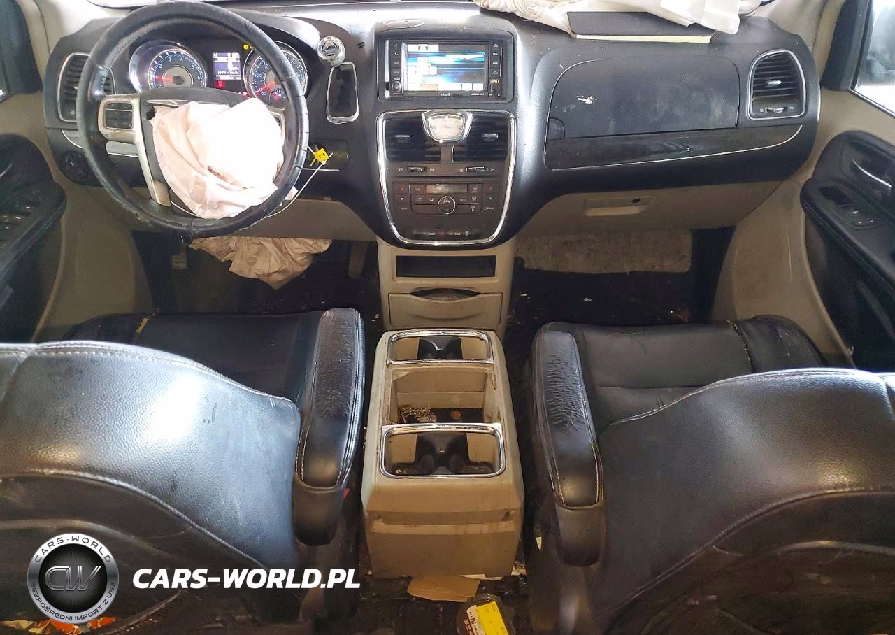 2014 Chrysler Town & Country Touring VIN:2C4RC1BGXER435068 - 8