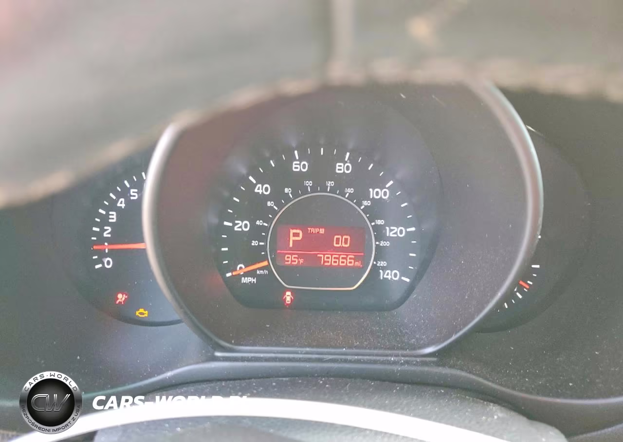 2014 Kia Soul ! VIN:KNDJX3A5XE7041696 - 9