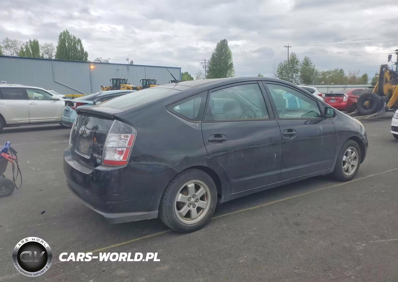 2005 Toyota Prius Base VIN:JTDKB20UX53089082 - 3