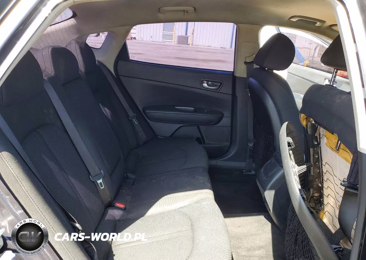 2019 Kia Optima Lx VIN:5XXGT4L38KG288144 - 10