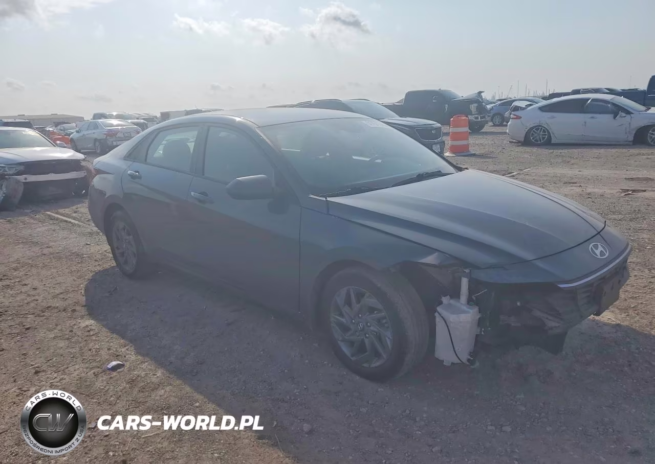 2024 Hyundai Elantra Sel VIN:KMHLM4DG3RU739252 - 4