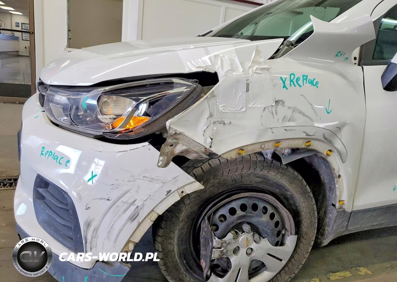 2018 Chevrolet Trax Ls VIN:KL7CJKSB0JB586142 - 12