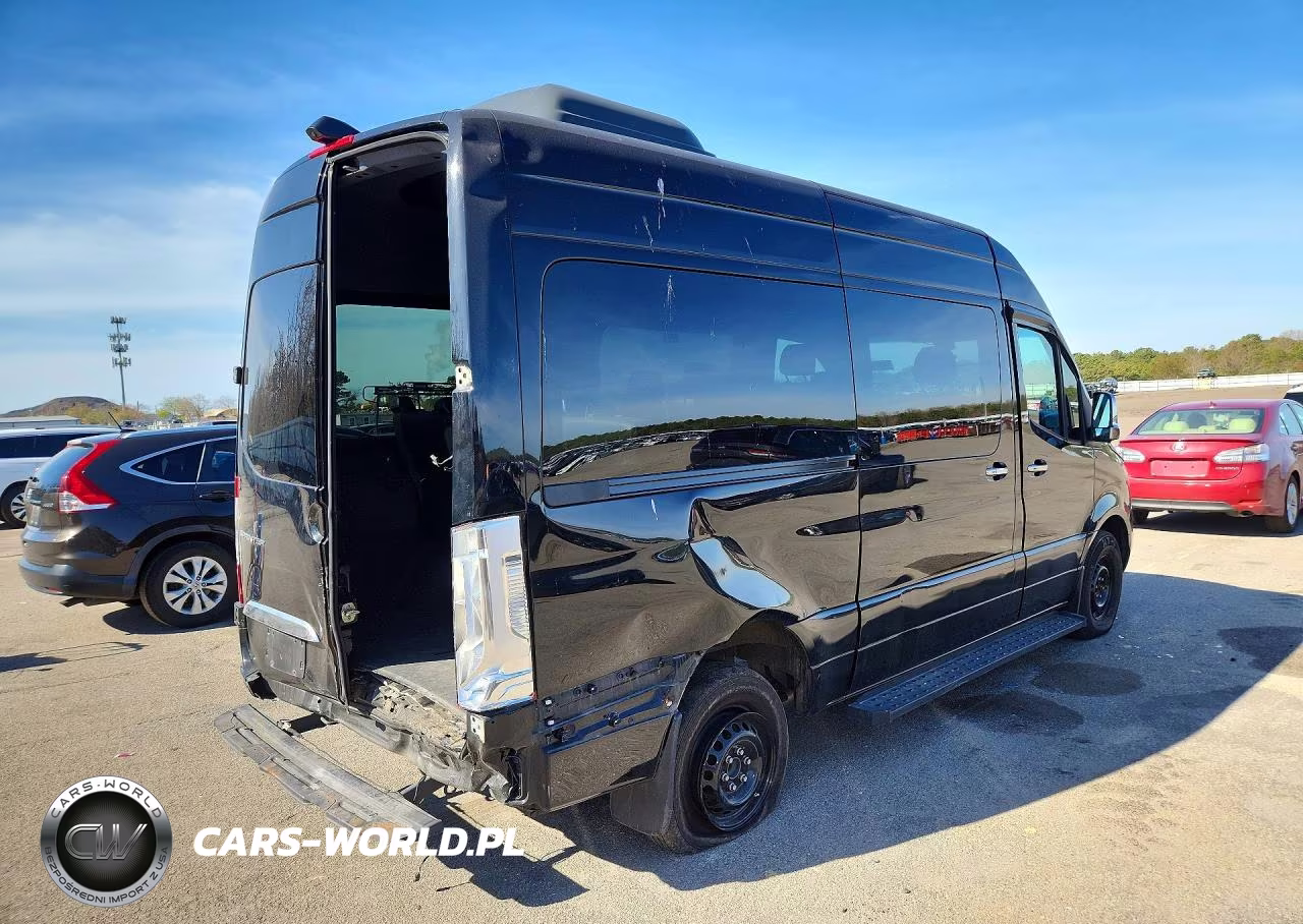 2019 Mercedes-Benz Sprinter 2500 VIN:WDZPF0ED6KT012387 - 3