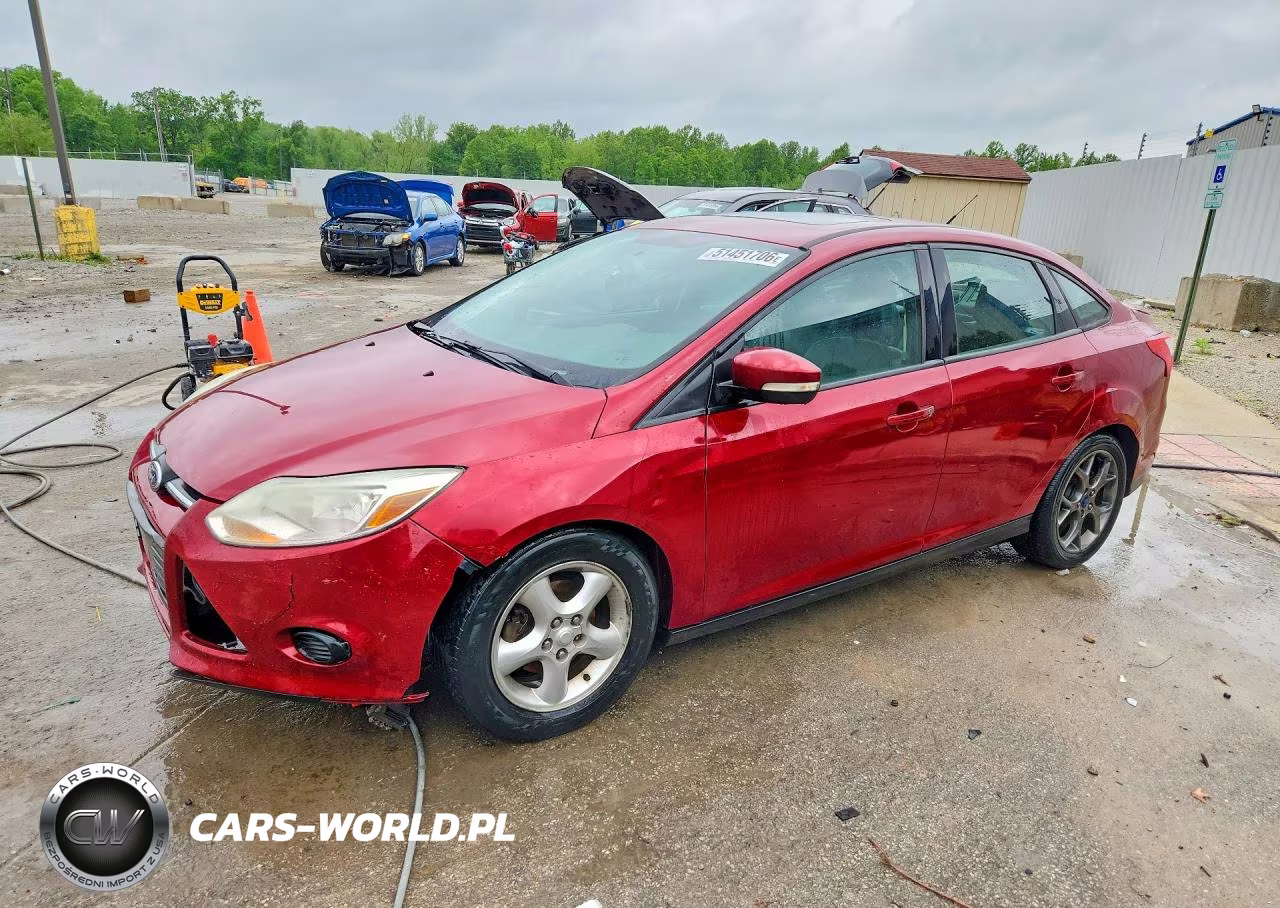 2014 Ford Focus Se VIN:1FADP3F23EL335482 - 1