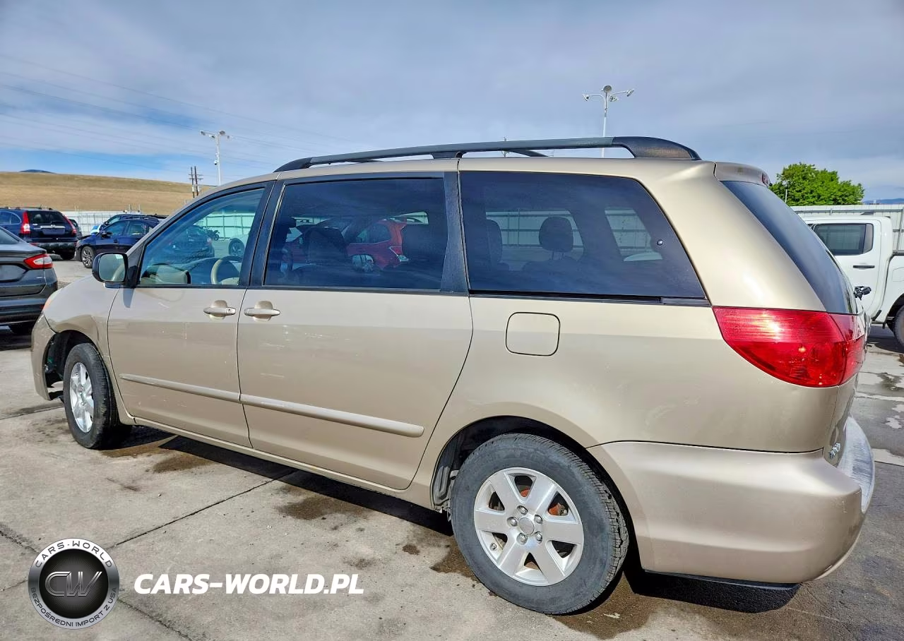 2007 Toyota Sienna Le 7-Passenger VIN:5TDZK23C37S042057 - 2