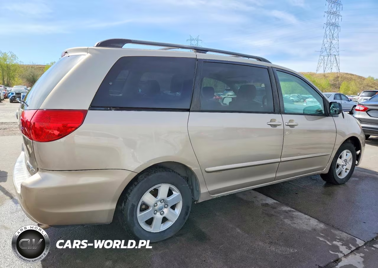 2007 Toyota Sienna Le 7-Passenger VIN:5TDZK23C37S042057 - 3