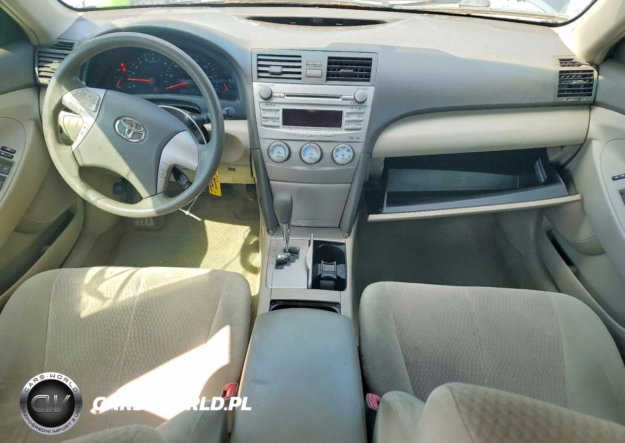 2010 Toyota Camry Le VIN:4T1BF3EK4AU555798 - 8