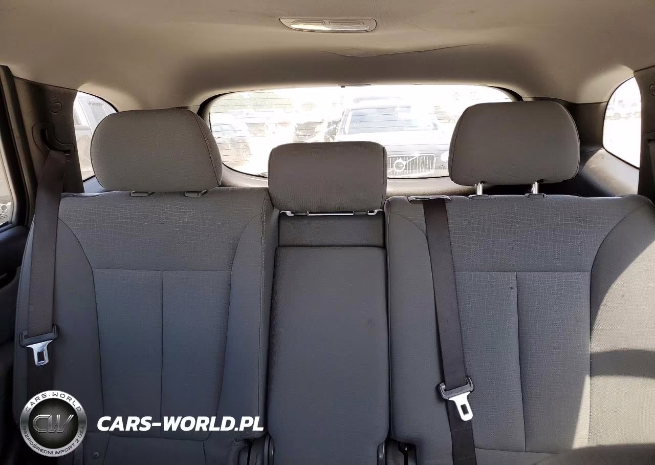 2012 Hyundai Santa Fe Gls VIN:5XYZG3AB8CG132474 - 10
