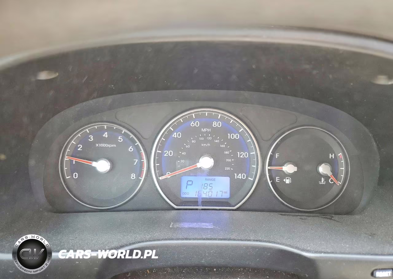 2012 Hyundai Santa Fe Gls VIN:5XYZG3AB8CG132474 - 9