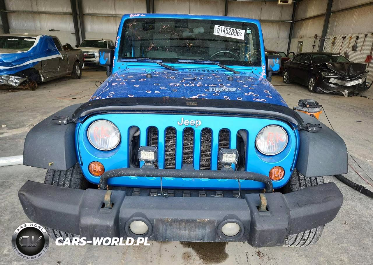 2010 Jeep Wrangler Unlimited Sport VIN:1J4BA3H12AL225471 - 5