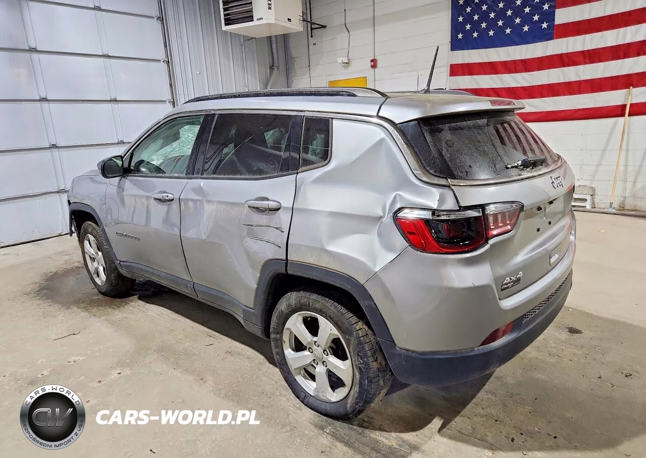 2018 Jeep Compass Latitude VIN:3C4NJDBB2JT270960 - 2