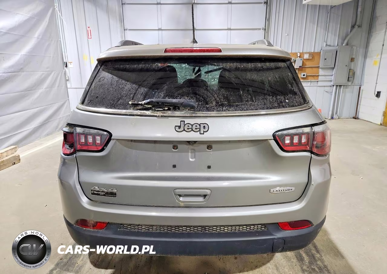 2018 Jeep Compass Latitude VIN:3C4NJDBB2JT270960 - 6