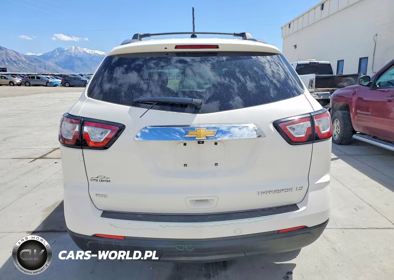 2014 Chevrolet Traverse Ls VIN:1GNKVFKD5EJ359303 - 6