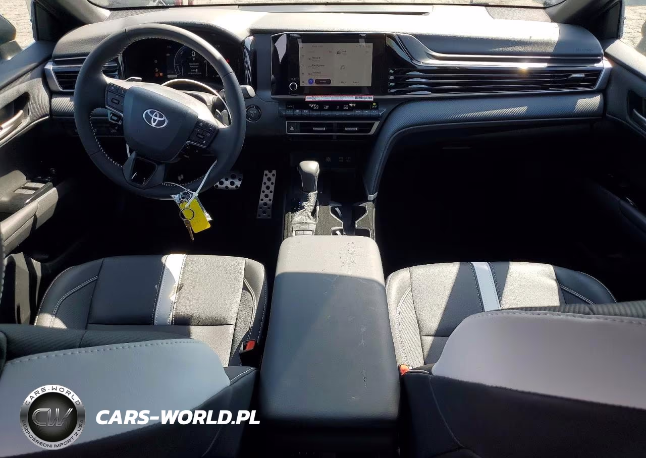 2026 Toyota Camry VIN:4T1DAACK9TU287297 - 8