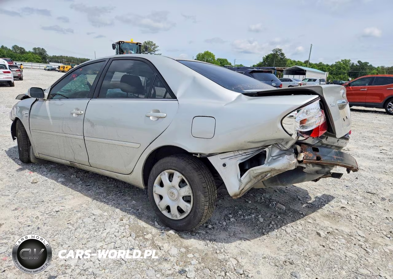 2002 Toyota Camry Le VIN:4T1BE32K52U531146 - 2