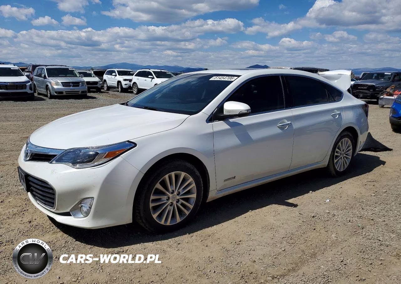 2015 Toyota Avalon Hybrid