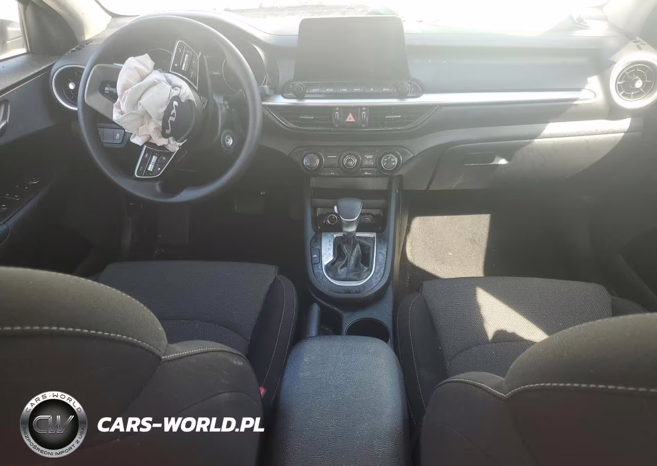 2024 Kia Forte Lx VIN:3KPF24AD6RE826336 - 8