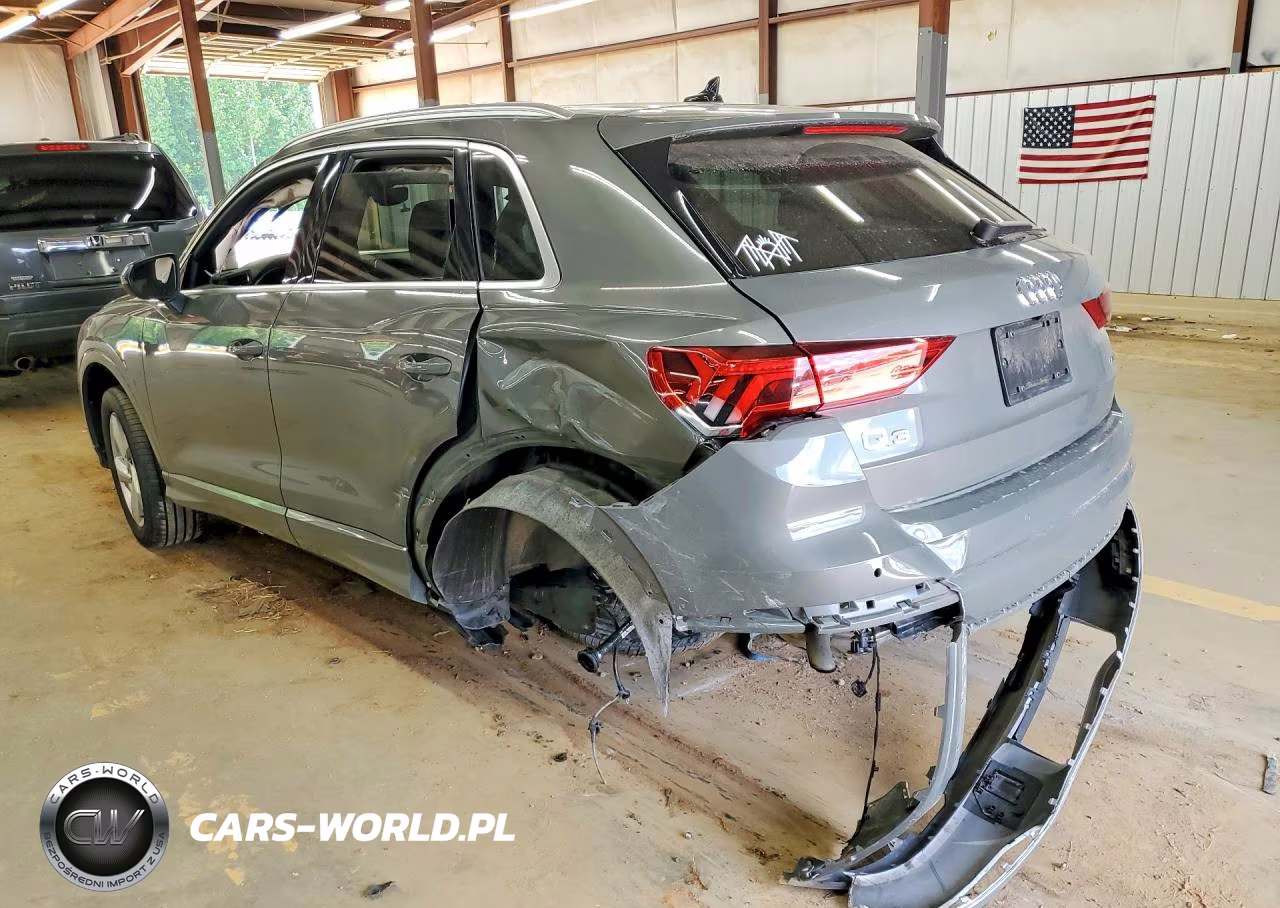 2022 Audi Q3 Premium 40 VIN:WA1AUCF3XN1000837 - 2