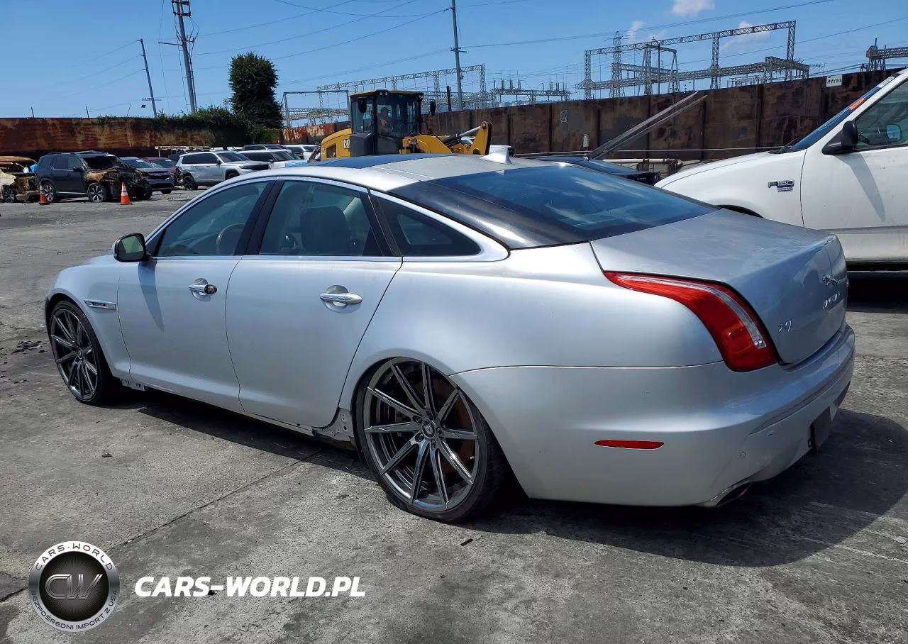2013 Jaguar Xj Supercharged VIN:SAJWA1GT2DMV54721 - 2