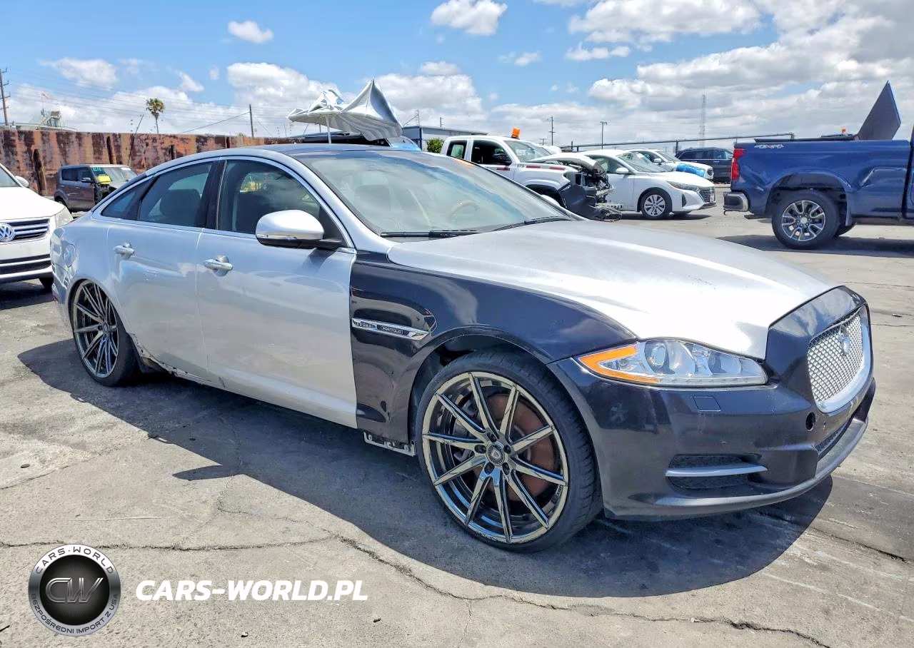 2013 Jaguar Xj Supercharged VIN:SAJWA1GT2DMV54721 - 4