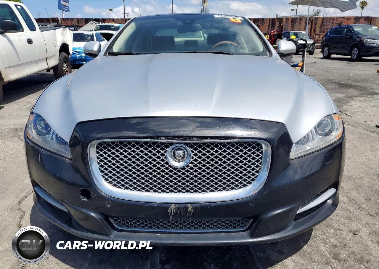 2013 Jaguar Xj Supercharged VIN:SAJWA1GT2DMV54721 - 5