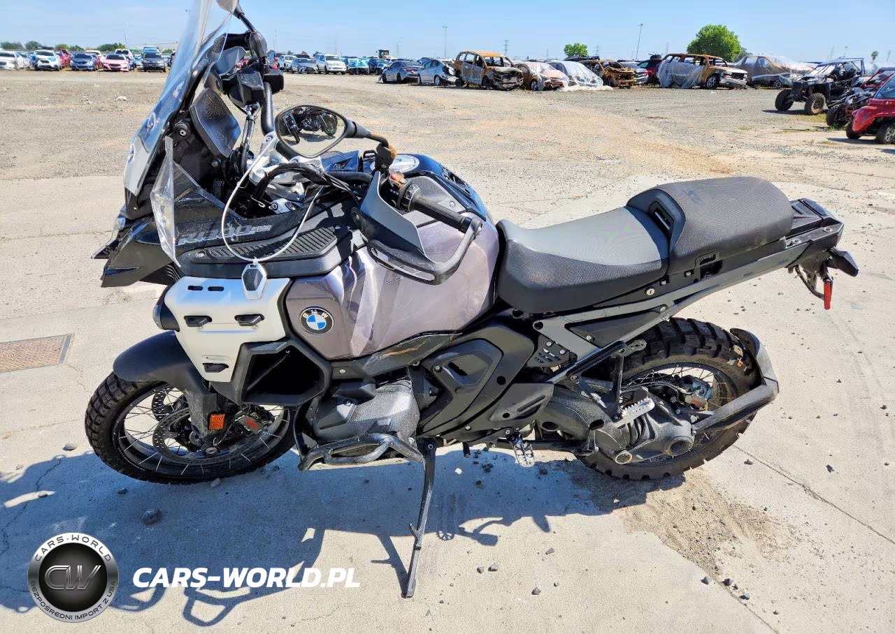 2025 BMW R 1300 Gs Adventure VIN:WB10M3309S6K84713 - 3
