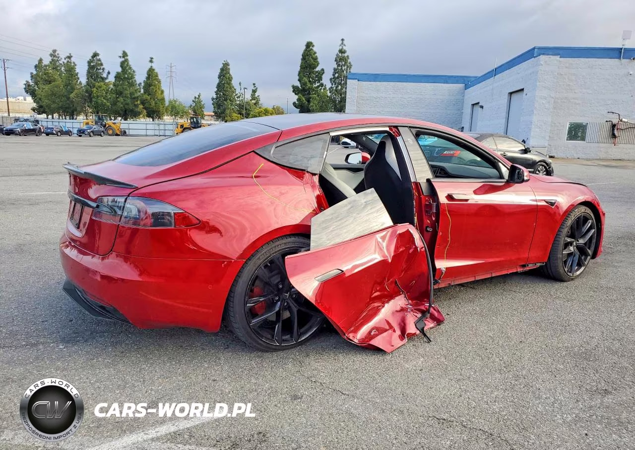2018 Tesla Model S VIN:5YJSA1E24JF270390 - 3