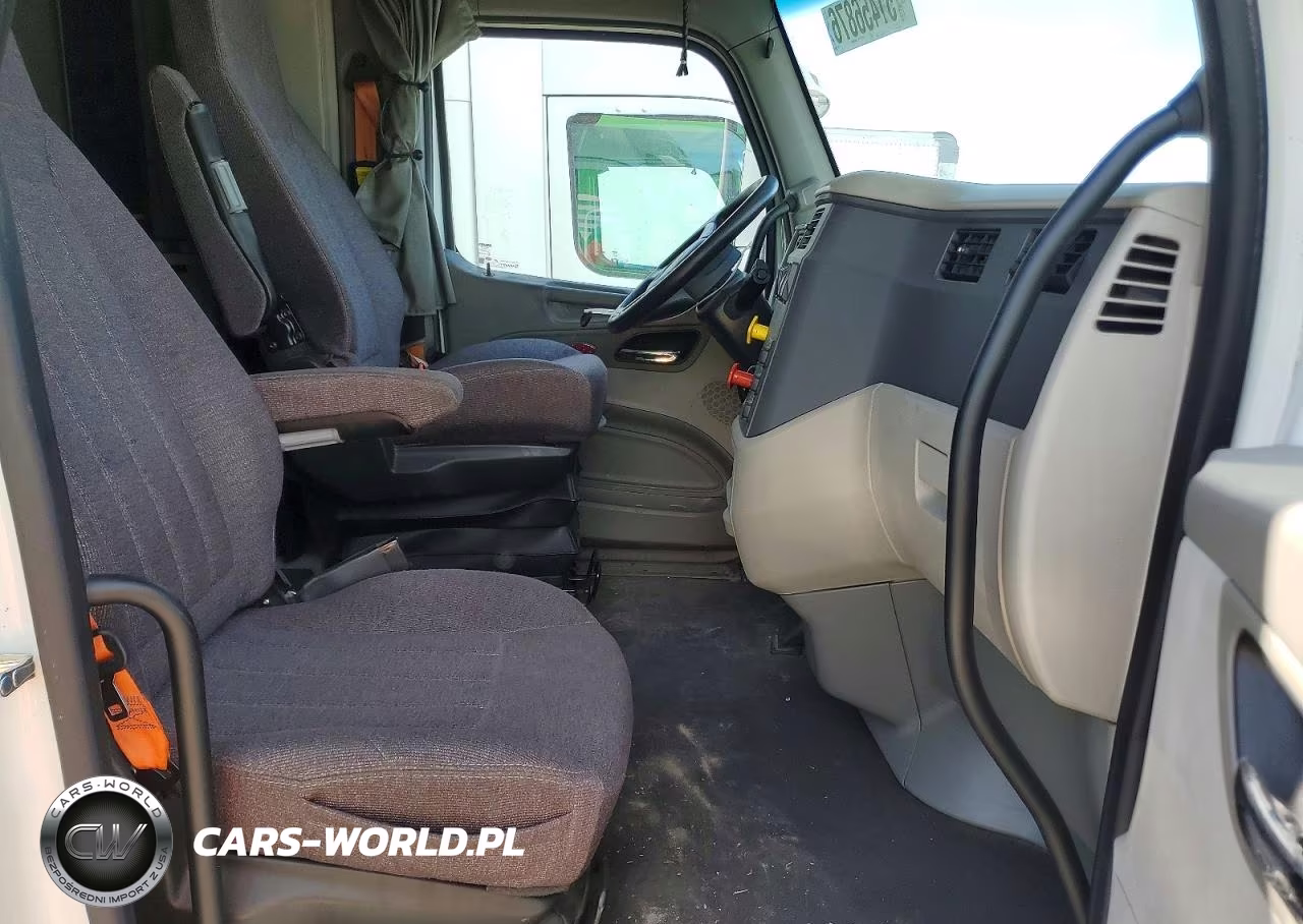 2019 Peterbilt 579 VIN:1XPBDP9X7KD601311 - 5