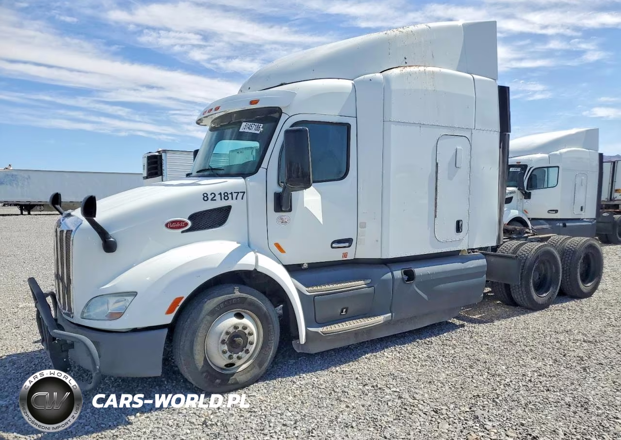 2018 Peterbilt 579 VIN:1XPBDP9X0JD452495 - 2