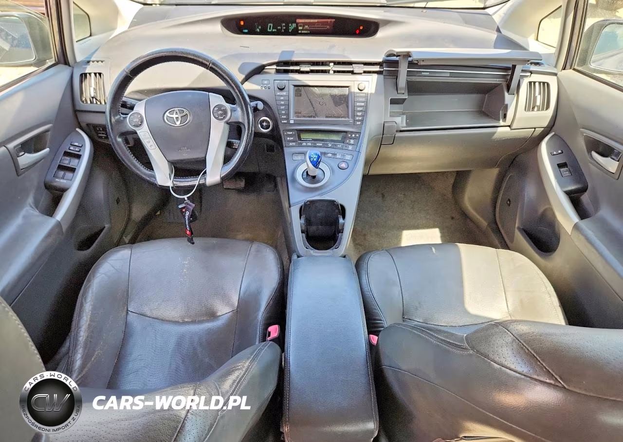2011 Toyota Prius Four VIN:JTDKN3DU4B5342212 - 8