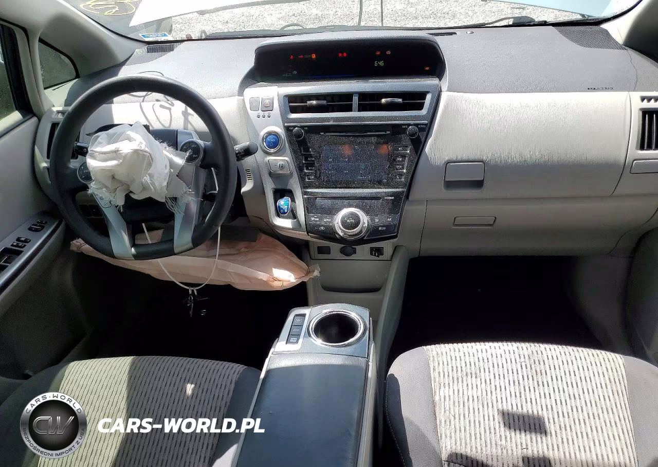 2016 Toyota Prius V Two VIN:JTDZN3EU8GJ054706 - 8