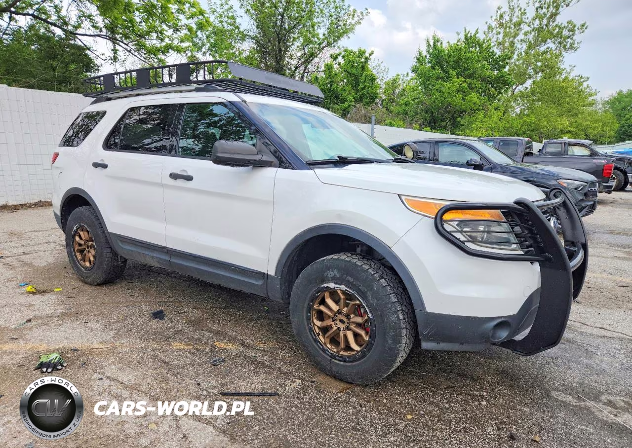 2013 Ford Explorer Police Interceptor VIN:1FM5K8AR2DGC16145 - 4