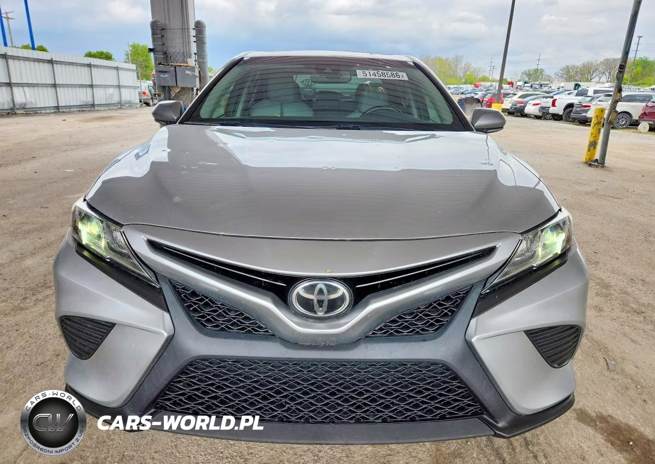 2018 Toyota Camry Se VIN:4T1B11HK4JU627274 - 5