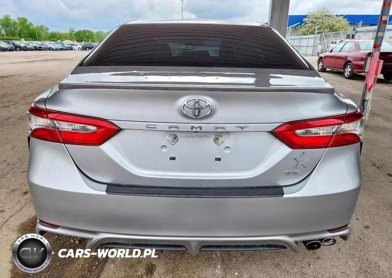 2018 Toyota Camry Se VIN:4T1B11HK4JU627274 - 6