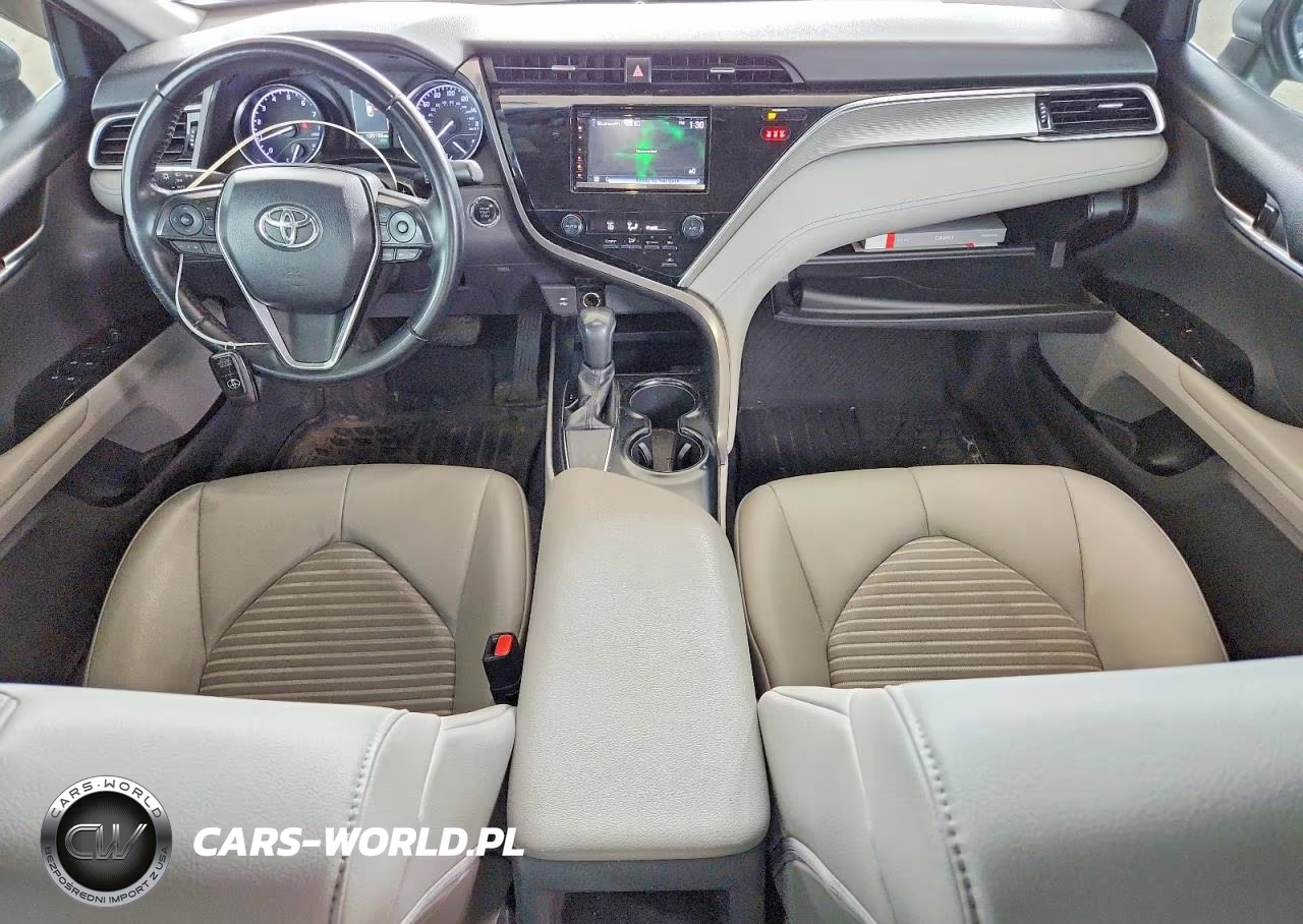 2018 Toyota Camry Se VIN:4T1B11HK4JU627274 - 8