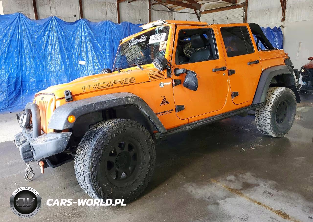 2013 Jeep Wrangler Unlimited Sahara
