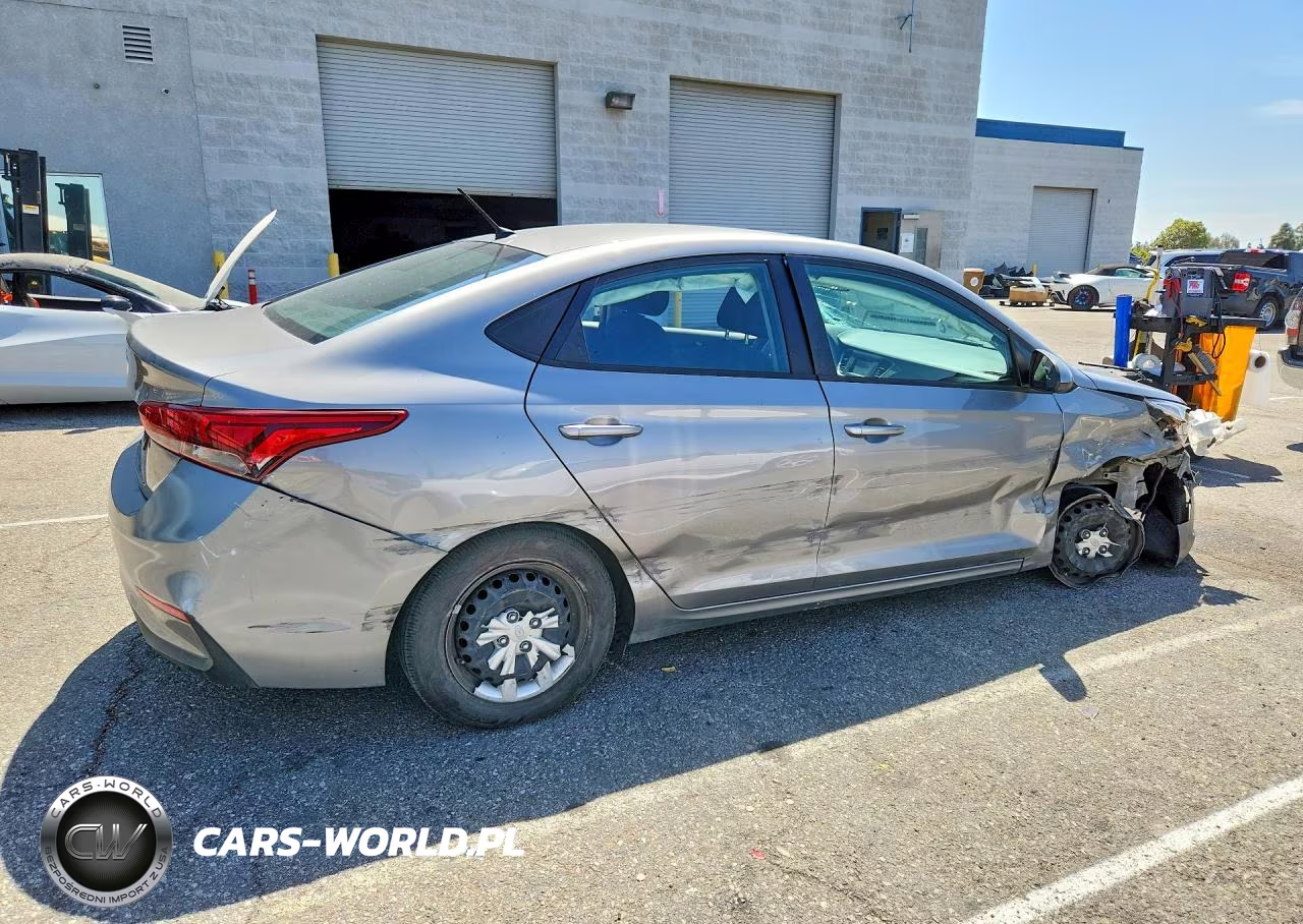 2021 Hyundai Accent Se VIN:3KPC24A65ME147736 - 3