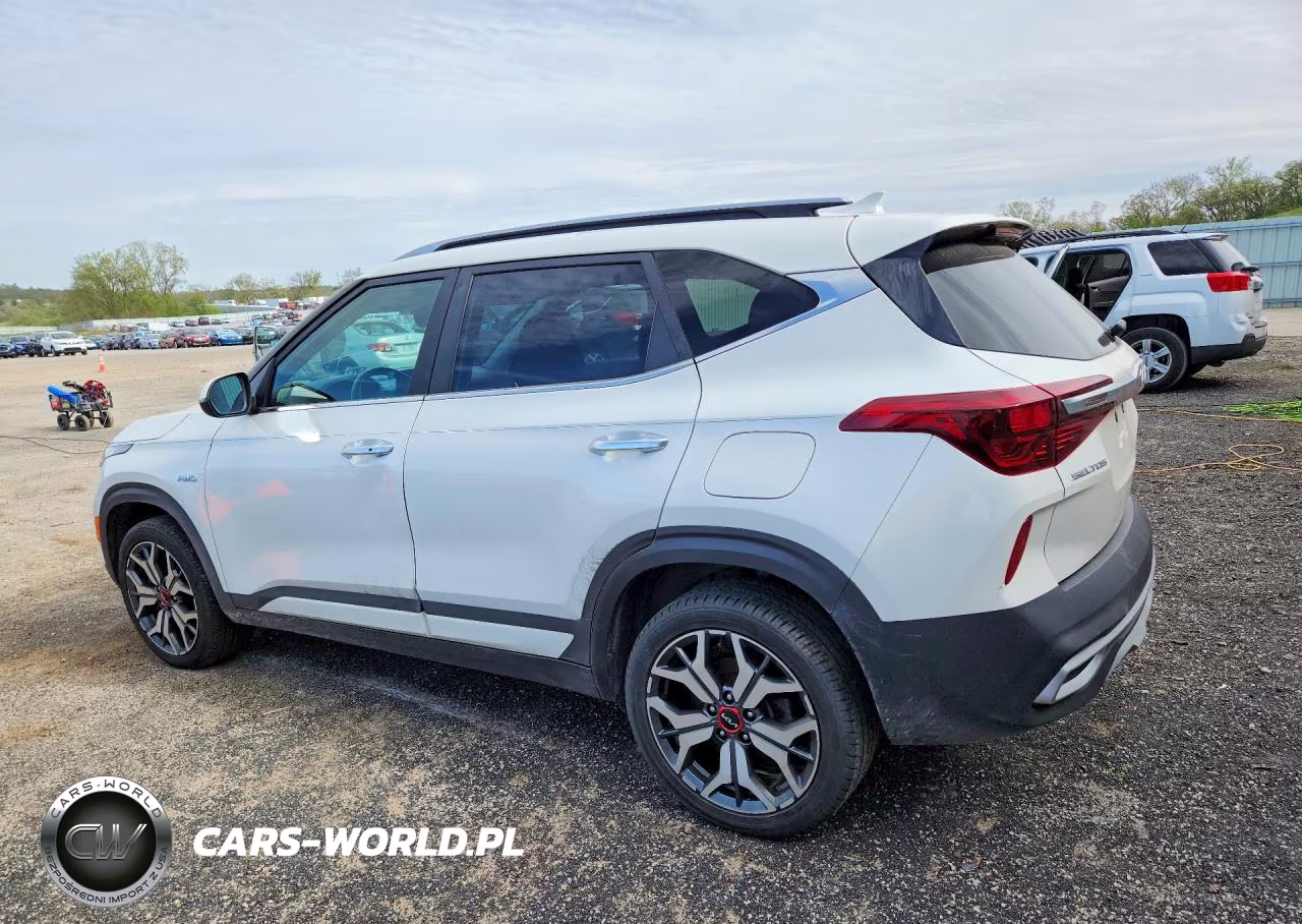 2023 Kia Seltos Sx VIN:KNDETCA26P7359370 - 2