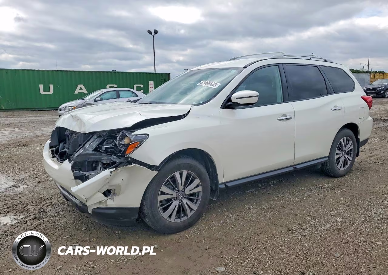 2018 Nissan Pathfinder Sv