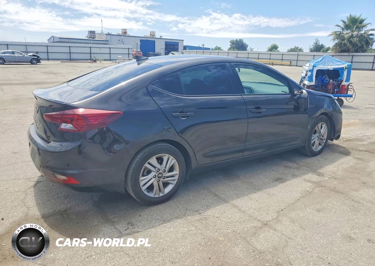 2020 Hyundai Elantra Value Edition VIN:5NPD84LF9LH544327 - 3