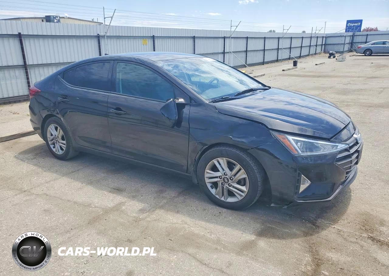 2020 Hyundai Elantra Value Edition VIN:5NPD84LF9LH544327 - 4