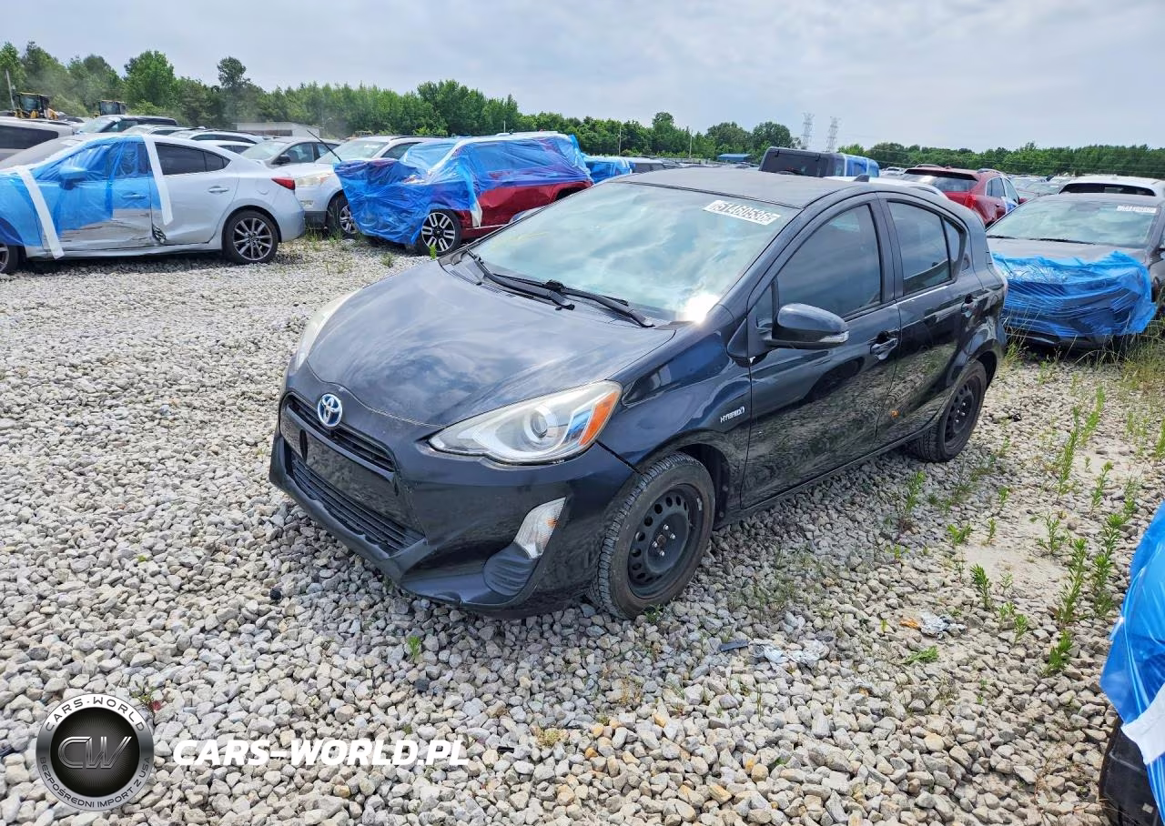 2016 Toyota Prius C Two