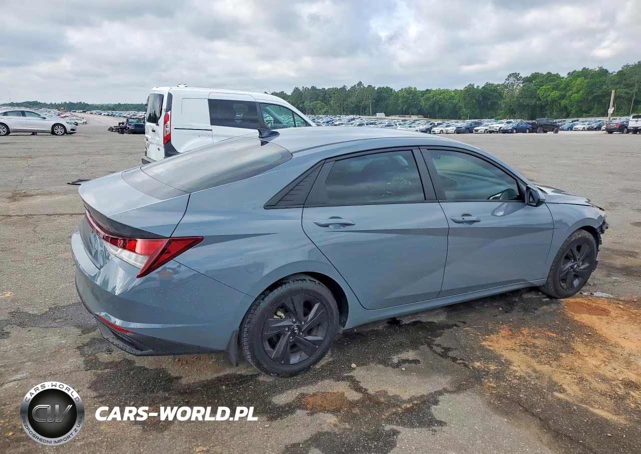 2022 Hyundai Elantra Sel VIN:KMHLM4AG7NU270665 - 3
