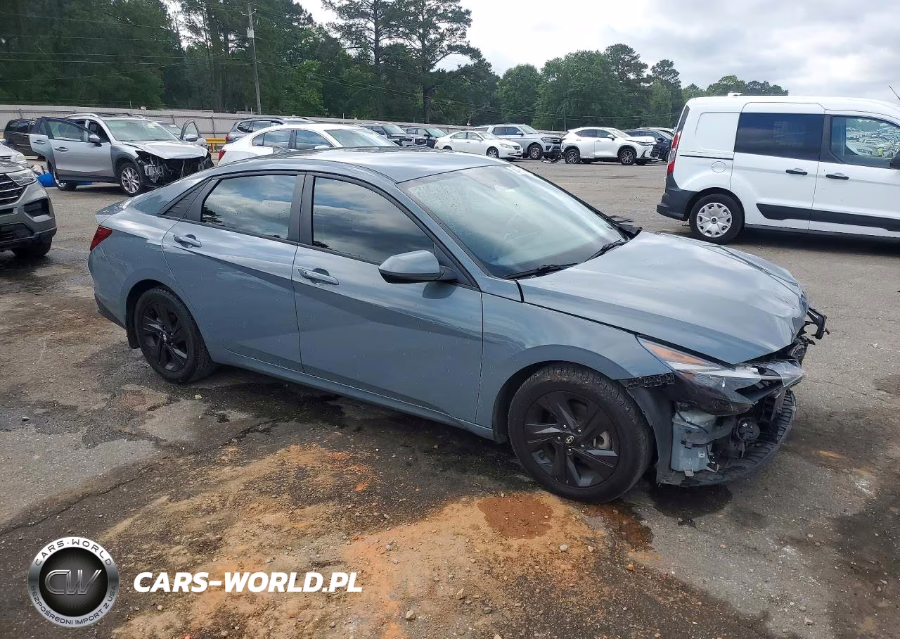 2022 Hyundai Elantra Sel VIN:KMHLM4AG7NU270665 - 4