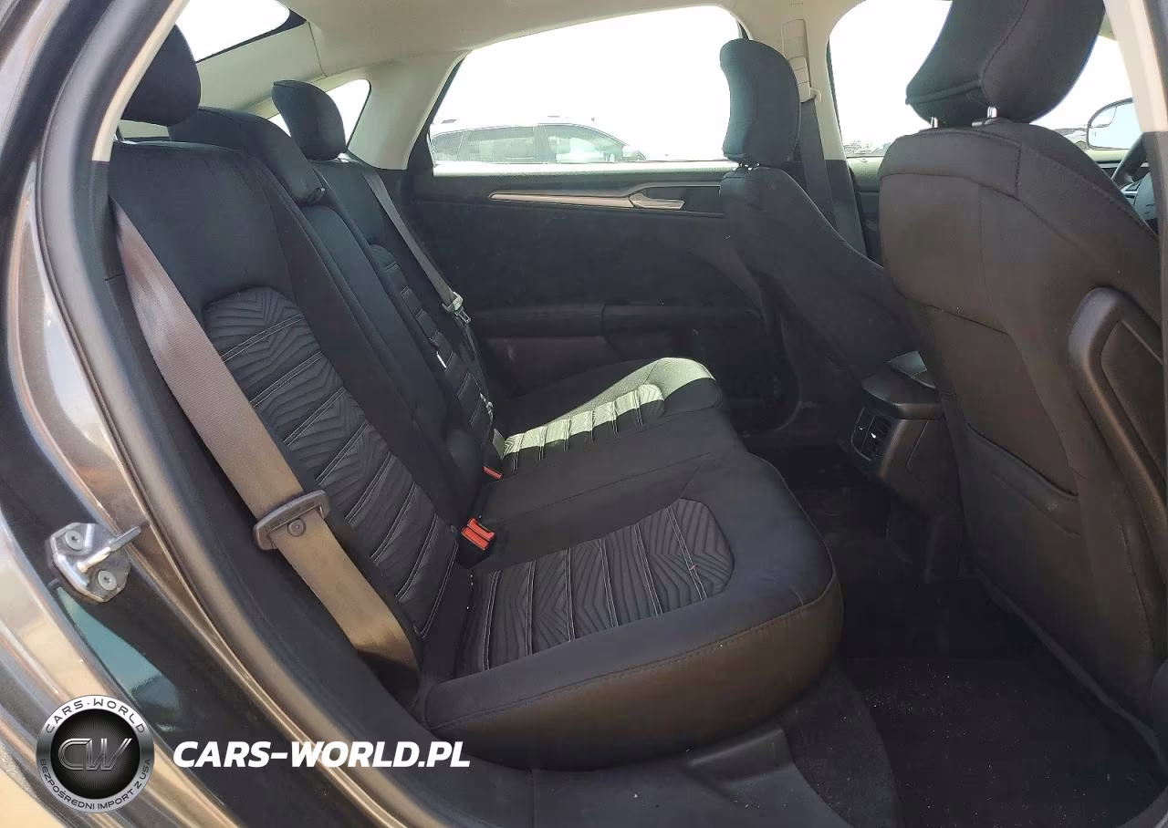 2016 Ford Fusion Se VIN:3FA6P0H76GR226437 - 10